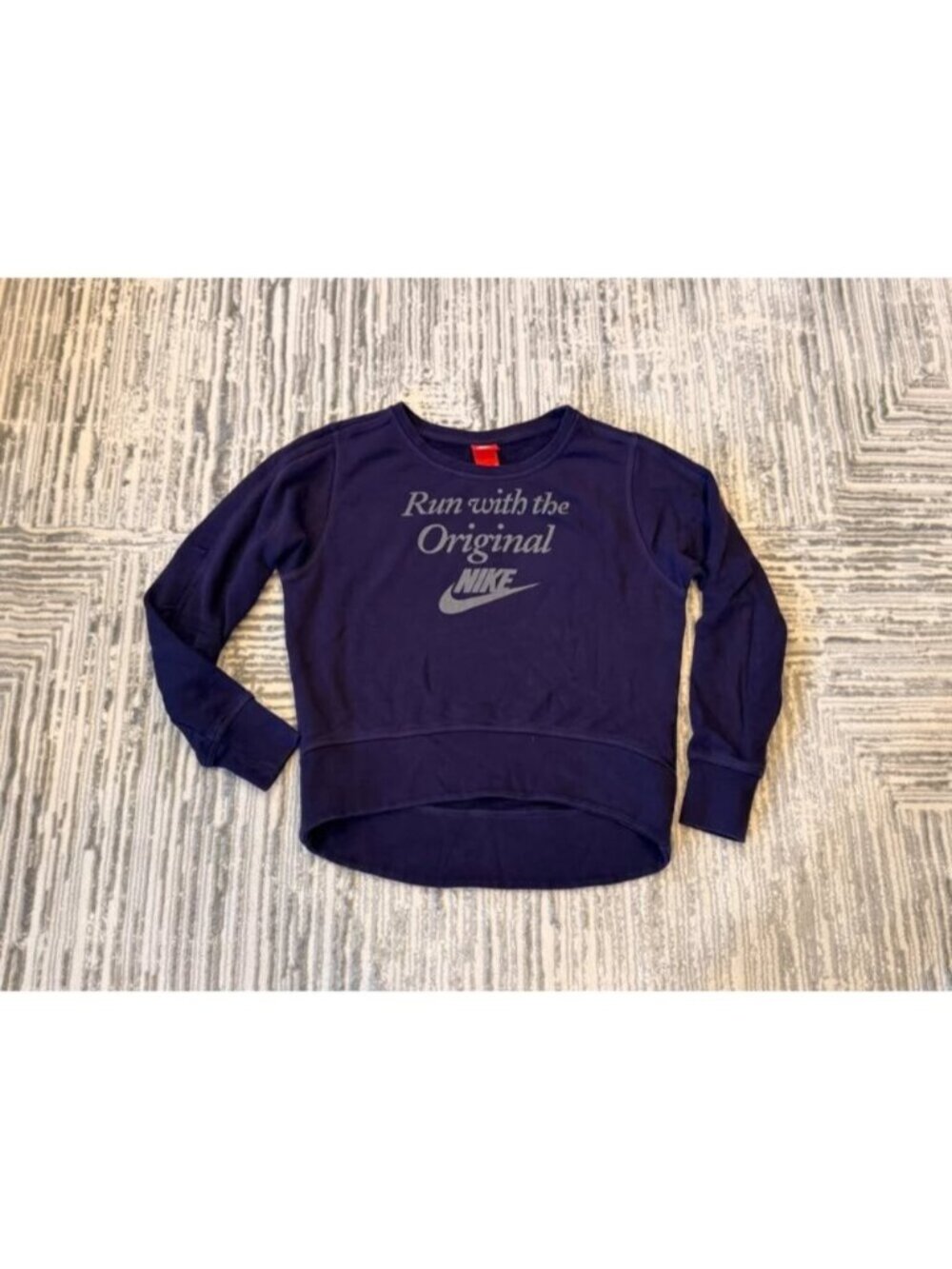 Nike women's medium purple/gray thick sweatshirt MSRP $75